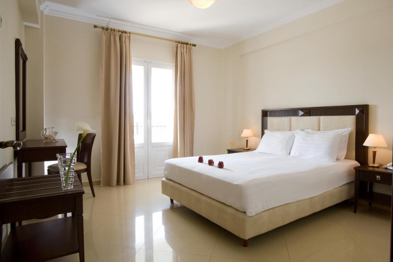 Royal Nidri Hotel Exterior photo